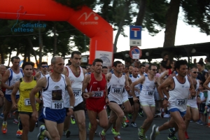 Ritorna la corsa dell'estate Pattese. Il 5&deg; Corri Marina accende i motori.